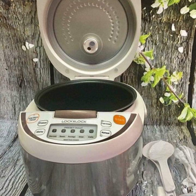 Nồi Cơm Điện Tử Lock&Lock EJR351BRW (1.8 Lít) - Hàng chính hãng
