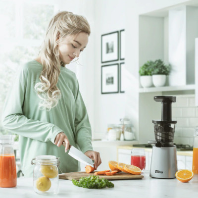 Máy Ép Chậm Olivo SJ210 Vỏ Hợp Kim Thương Hiệu Mỹ Dung Tích 0.35 Lít Công Suất 200 W - Hàng Chính Hãng