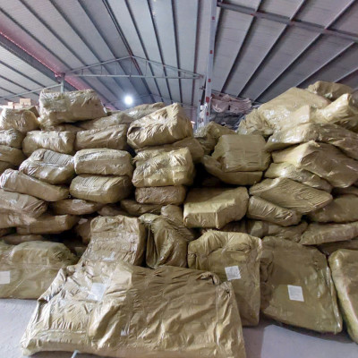 Lót cốp xe ô tô (qd) lux sa chất liệu TPV thương hiệu Macsim màu đen