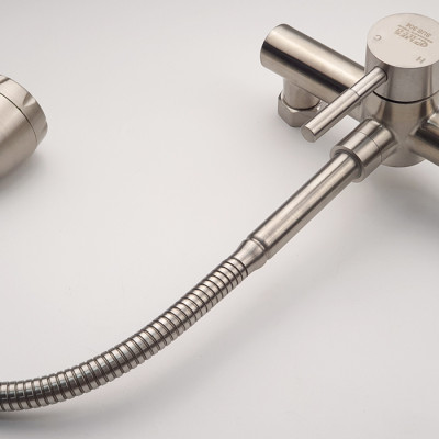 Vòi rửa chén âm tường cần lò xo Inox SUS 304 Eurolife EL-T017AT (Trắng vàng)