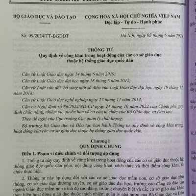 Sách Sổ Tay Kế Toán Trường Học – Quy Định Về Công Khai Thu Chi, Quản Lý Tài Chính Trong Trường Học (V2504D)