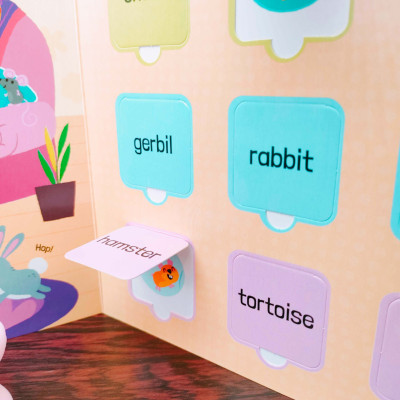 SÁCH TƯƠNG TÁC LẬT MỞ CHO BÉ - LTF First 100 WORDS