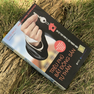 Sách: Triệu phú bất động sản tự thân : Định hướng đầu tư mua đâu lãi đó