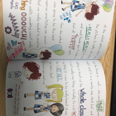 Sách tiếng Anh - Harriet Clare Concert Scare #3