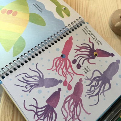 Sách tiếng anh tương tác cho bé - Fingerprint Activities Under the Sea