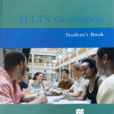 IELTS Graduation: Student