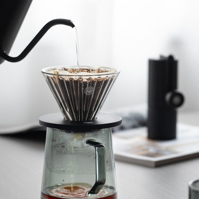 Phễu thuỷ tinh V60 rãnh thẳng đế nhôm Cafede Kona