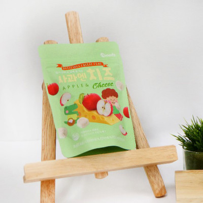 Combo 3 gói phô mai khô hoa quả sấy lạnh YOMIT - Vị dâu, táo, việt quất