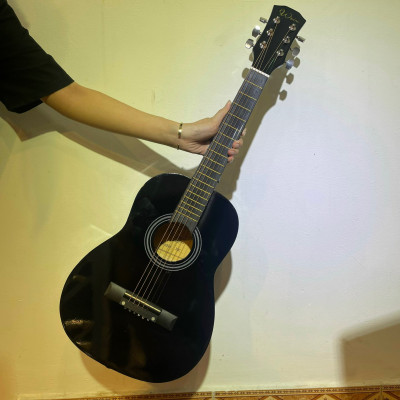 Đàn Guitarlele Guitar Mini Model Woim-30C Có 6 Dây Khoá Đúc Size 1/4 30 Inch Bằng Gỗ Nhập Khẩu