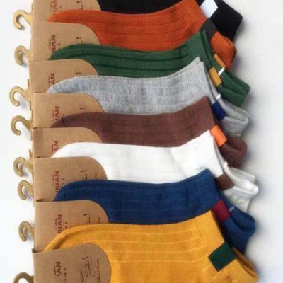 Combo 10 đôi tất gân nữ nhiều màu thời trang, năng động (giao màu ngẫu nhiên)