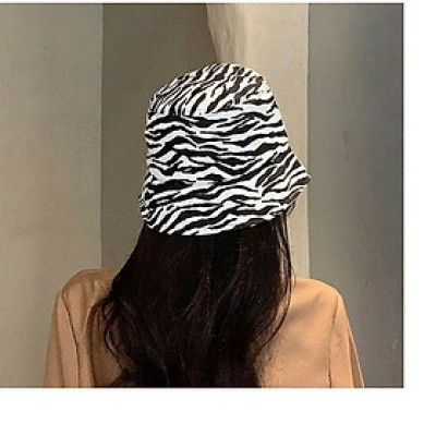 Mũ Vằn vành tròn- phụ kiện sang chảnh cho giới trẻ