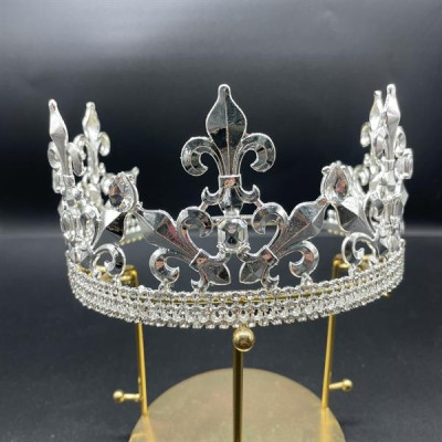 Vương miện nam nửa đầu màu trắng cao 8,5cm