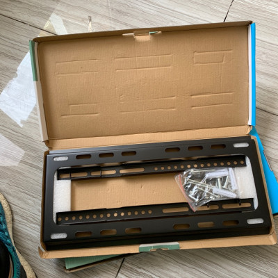 Khung treo áp tường TV LCD/PLASMA cho tất cả tivi từ 26-55 inch(dày 1.5mm) - Hàng nhập khẩu