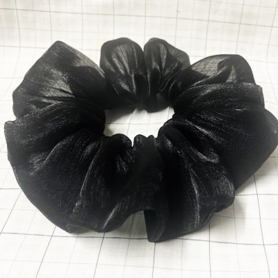 Dây cột tóc srunchies mẫu mới màu đen huyền vân ánh kim