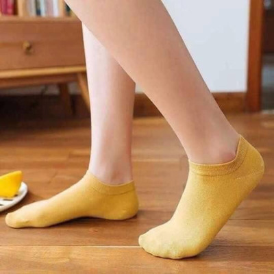Combo 07 đôi tất tuần nữ cổ ngắn giao màu ngẫu nhiên