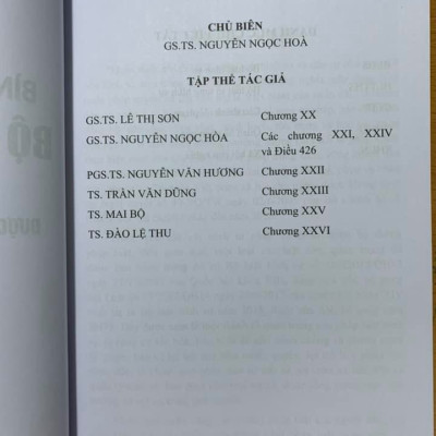 Combo: Bình luận khoa học bộ luật hình sự năm 2015 sửa đổi bổ sung năm 2017 phần tội phạm (quyển 1 và 2)
