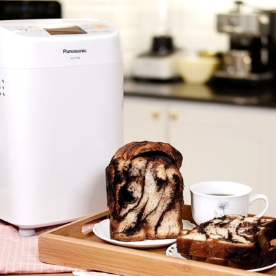 Máy làm bánh mì Panasonic SD - P104. Hàng chính hãng