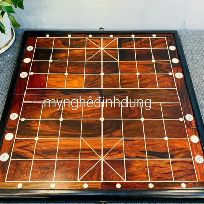 Bộ bàn cớ tướng bằng gỗ trắc đỏ đen kt 50×50×3cm + quân co tướng kt 4.0×1.5cm 