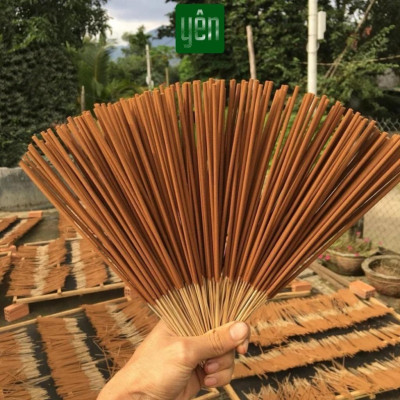 Nhang Quế Chi Sạch Hộp 100 Thanh Loại 23-30-40cm Hộp 100 Thanh Yên 100 % Tự Nhiên Thờ Cúng Thư Giãn