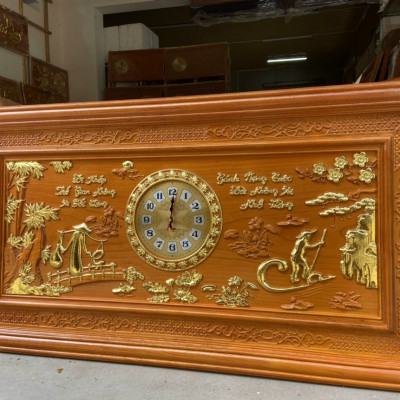 Tranh đồng hồ treo tường khắc chữ cha mẹ bằng gỗ gõ kt 67×127×4cm