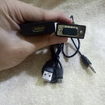 Bộ cáp chuyển đổi tín hiệu từ cổng VGA sang HDMI có âm thanh kèm theo cáp Micro USB - Hàng chính hãng
