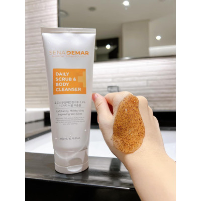 Muối tắm tẩy tế bào chết body SENADEMAR 200ml trắng da,sáng mịn hạn 2027