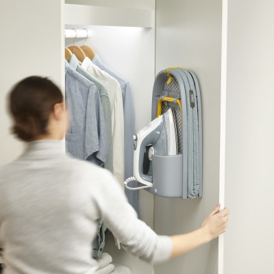 Bàn để ủi đồ gấp gọn cao cấp Joseph Joseph 003994 - Pocket Folding Ironing Board