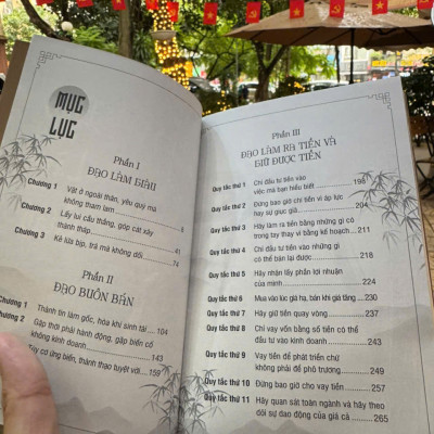 ĐẠO LÀM GIÀU - Dương Thu Ái, Dương Chí Kiên – 1980 Books