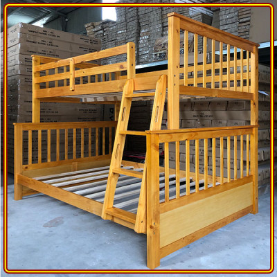 Giường 3 tầng màu vàng Tundo trên 1m2 dưới 1m4