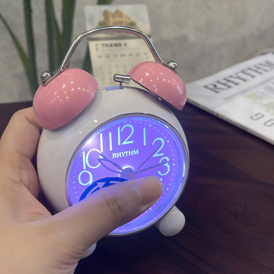 Đồng hồ Rhythm CRA860NR13- Kt 8.6 x 11.3 x 6.0cm, 168g. Vỏ nhựa, dùng PIN.