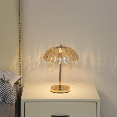 Đèn Bàn Pha Lê Decor DB-89023 - Hình Ô , Hình Nón - Cắm Điện - 3 Chế Độ Ánh Sáng