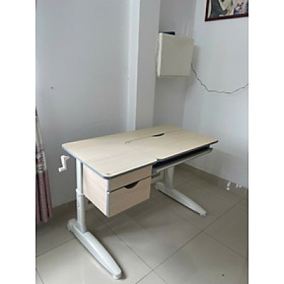 Bàn Chống Gù Chống Cận Học Sinh MAH