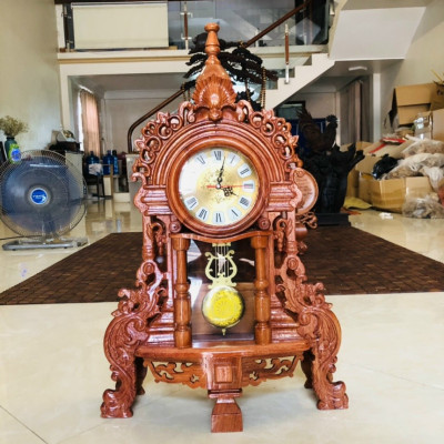  Combo Đồng hồ quả lắc tân cổ điển để bàn tiếp khách + chân đế đủ bộ bằng gỗ hương đá cực đẹp 