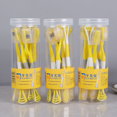 Sản phẩm dụng cụ vệ sinh -Hộp 8 cây bàn chải cho bé 2 in 1 kèm dụng cụ cạo lưỡi ,cán cầm chống trượt ,lông bàn chải sợi tơ siêu mềm , giúp chải răng sạch hơn , giảm vi khuẩn gây sâu răng và hôi miệng an toàn và tiện lợi