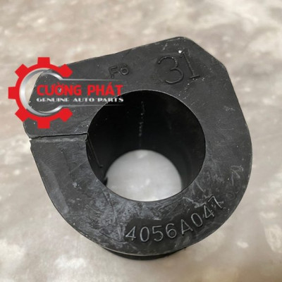 Cao su cân bằng trước Mitsubishi Zinger, New Triton, V73, V93 mã 4056A047
