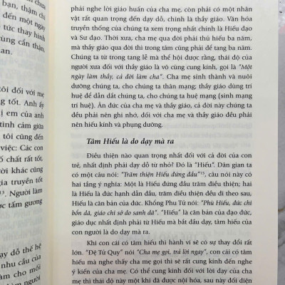 Sách - Cẩm Nang Hạnh Phúc -Thái Lễ Húc