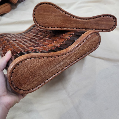 Gối Công Thái Học - Gối Hạt Gỗ Trắc Miếng Kích Thước 36cmx24cmx8/4cm ( video , hình thật )