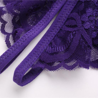 Quần lót lọt khe sexy nữ chất liệu ren thiết kế xẻ đáy quyến rũ gợi cảm - Màu hồng