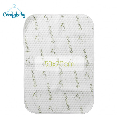 Tấm lót chống thấm thay tã cho bé 4 lớp sợi tre Bamboo Comfybaby 50*70cm, 70*120cm