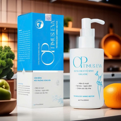 Dung dịch vệ sinh phụ nữ Thanh Mộc Hương chiết xuất trầu không, nghệ tươi an toàn cho cả mẹ bầu 200ml