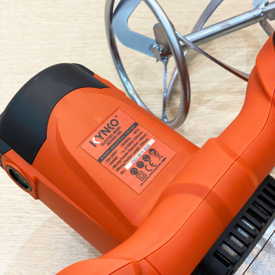 Máy khuấy sơn chuyên dụng cầm tay chính hãng Kynko KD61 - 140