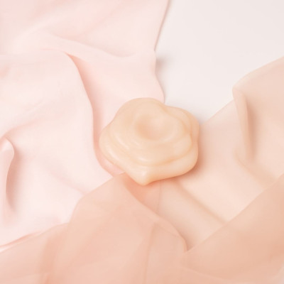 Xà Phòng Tắm Dành Cho Ngực Pelican Lovely Boob Care Soap (70 G)