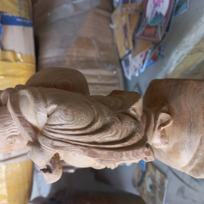 Tượng phật di lặc vác tải vàng bằng gỗ ngọc am thơm phức kt 20×10×10cm