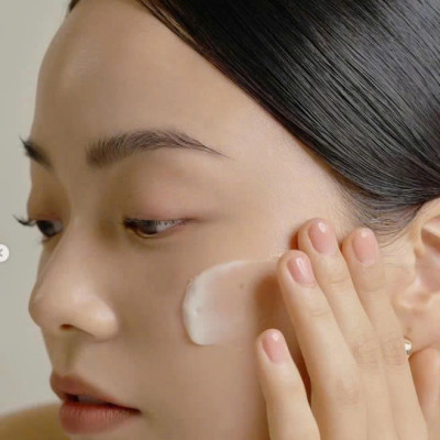 Kem Dưỡng Ẩm Chống Lão Hóa The Whoo Vàng Gongjinhyang Firming Cream 50ml