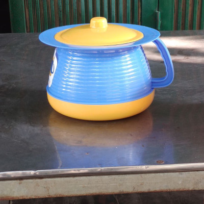 BÔ CUA – BÔ VỆ SINH TIỆN LỢI CHO TRẺ EM, NGƯỜI GIÀ, BÀ BẦU & NGƯỜI ĐI PHƯỢT