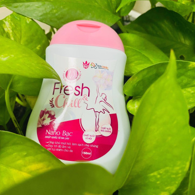 Dung dịch vệ sinh phụ nữ Nano bạc lá trầu không hỗ trợ điều trị viêm nhiễm phụ khoa Fresh&Chill chai 150ml