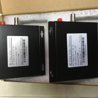 Bộ chuyển đổi video sang quang 1 kênh GNETCOM HL-1V-20T/R-720P (2 thiết bị,2 adapter) - Hàng Chính Hãng