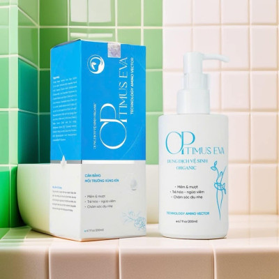 Dung dịch vệ sinh phụ nữ Thanh Mộc Hương chiết xuất trầu không, nghệ tươi an toàn cho cả mẹ bầu 200ml