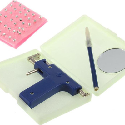 Bộ dụng cụ bấm lỗ tai kèm khuyên đeo cho nữ