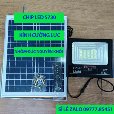 Đèn LED Năng Lượng Mặt Trời JD-8800 Công Suất 100W